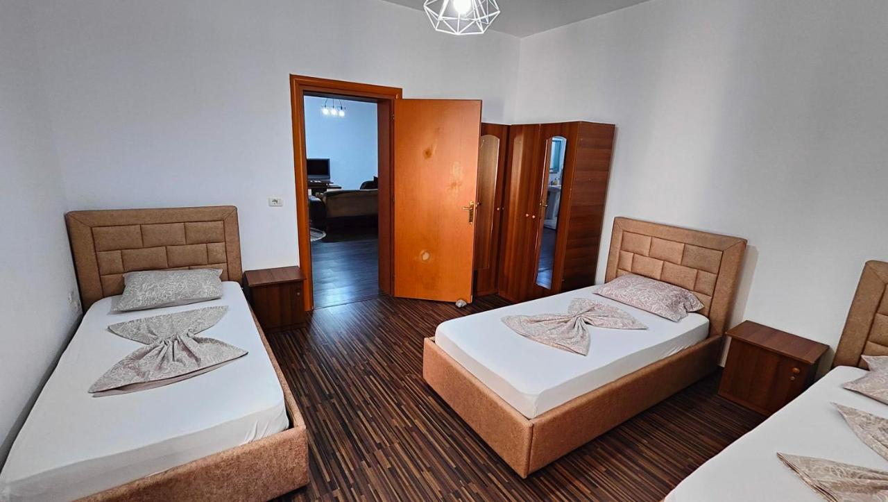 Appartamento Familiare Di Toni Шкодер Экстерьер фото